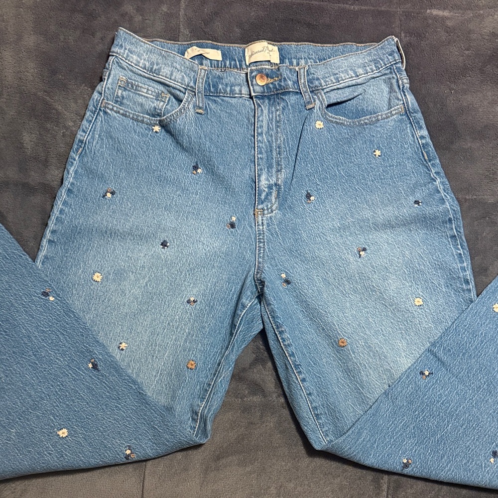 Universal Thread Blue Straight Leg Jeans with Floral Accents